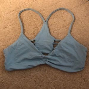 L space light blue top